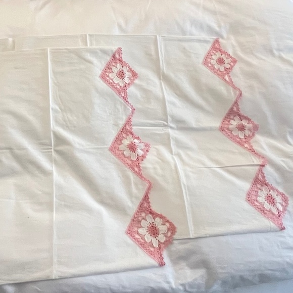 Vintage Pillow Cases/Shams, Set of Two - Picture 2 of 12